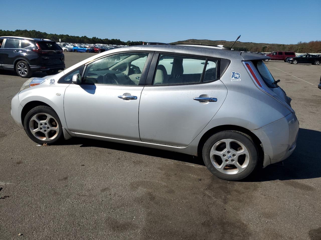 2012 Nissan Leaf Sv - Фото 2