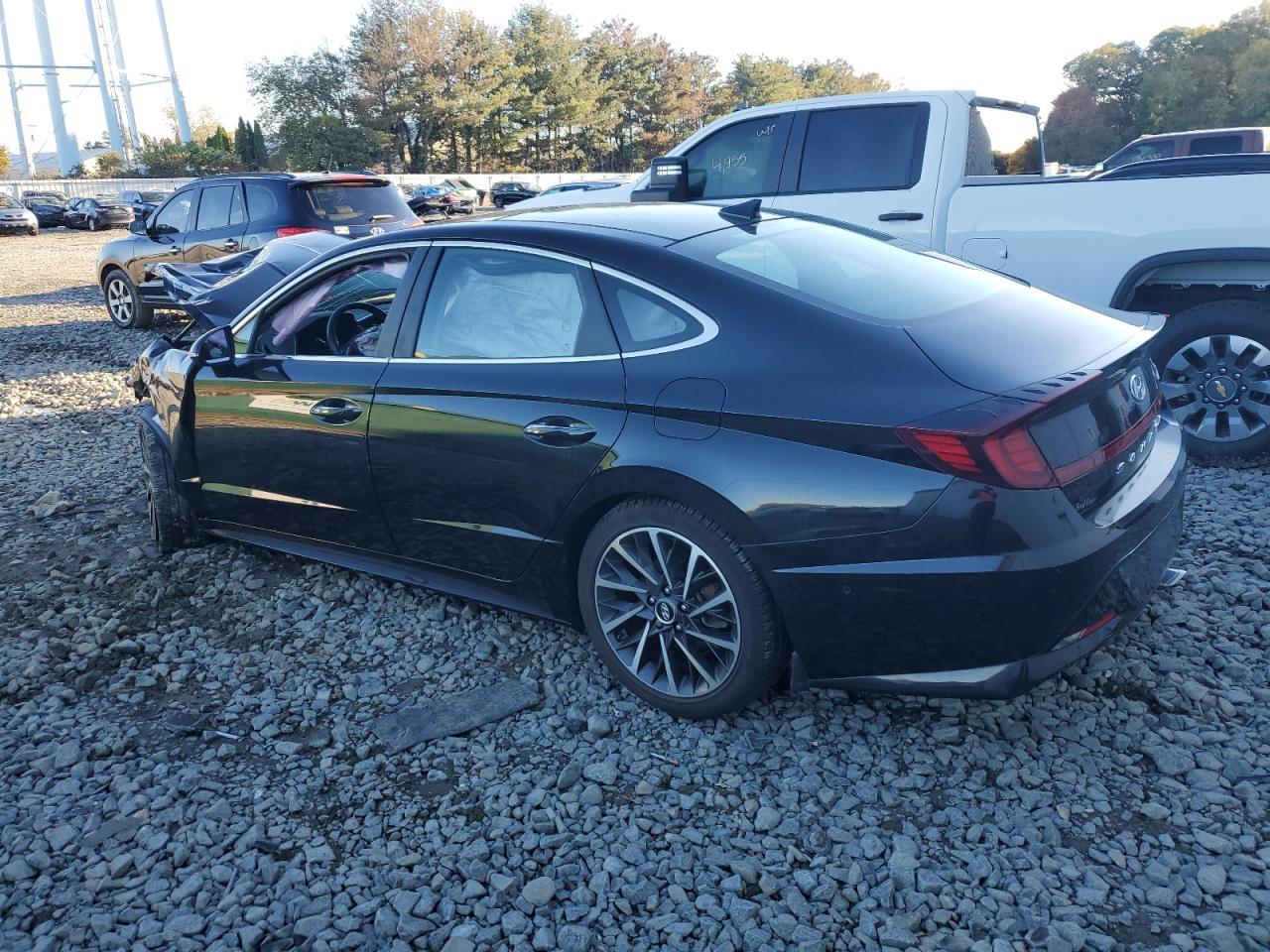 2022 Hyundai Sonata Limited - Фото 2