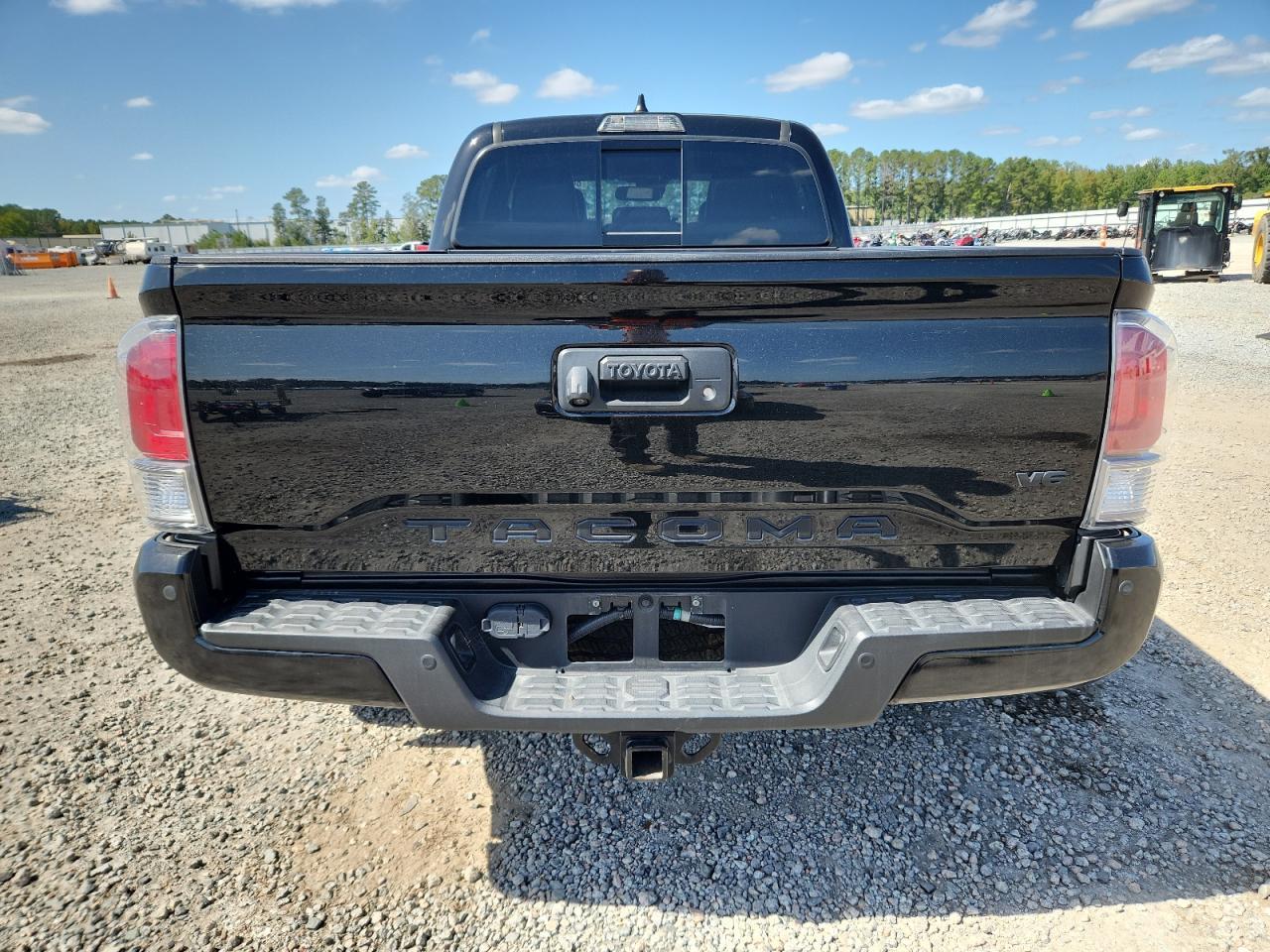 2021 Toyota Tacoma Double Cab - Image 6