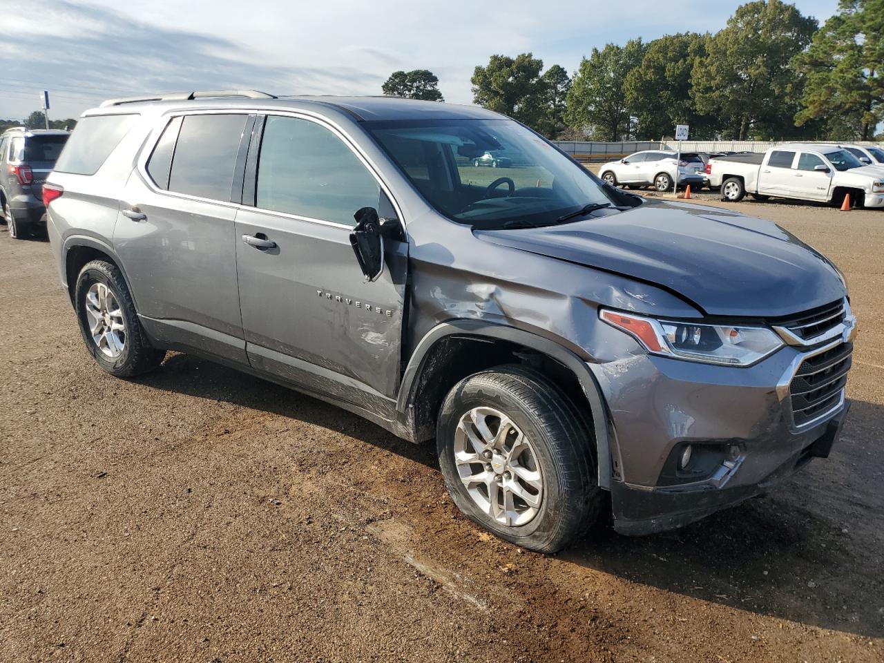 2020 Chevrolet Traverse Lt - Фото 4