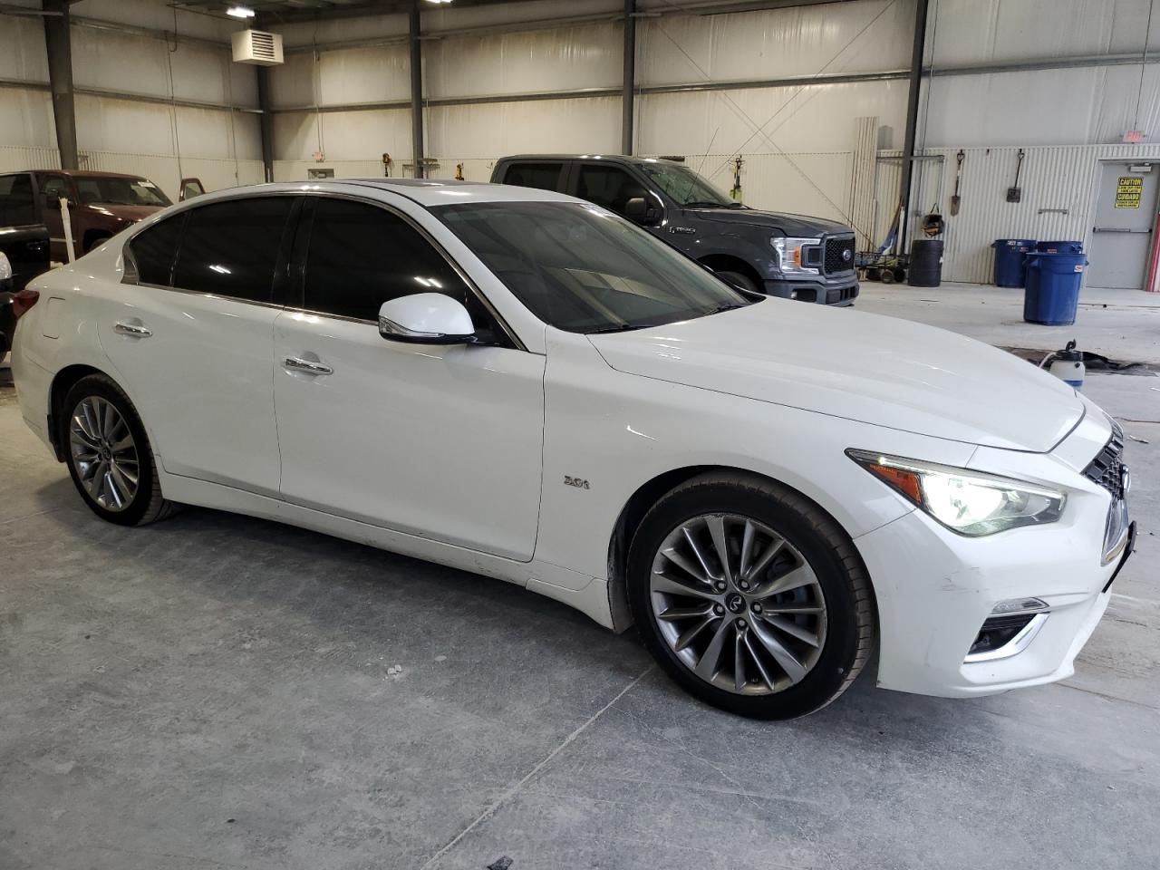 2018 Infiniti Q50 Luxe - Фото 4