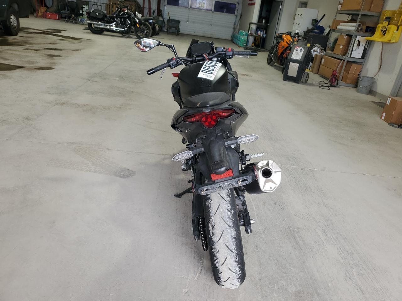 2024 Kawasaki Er500 - Фото 4