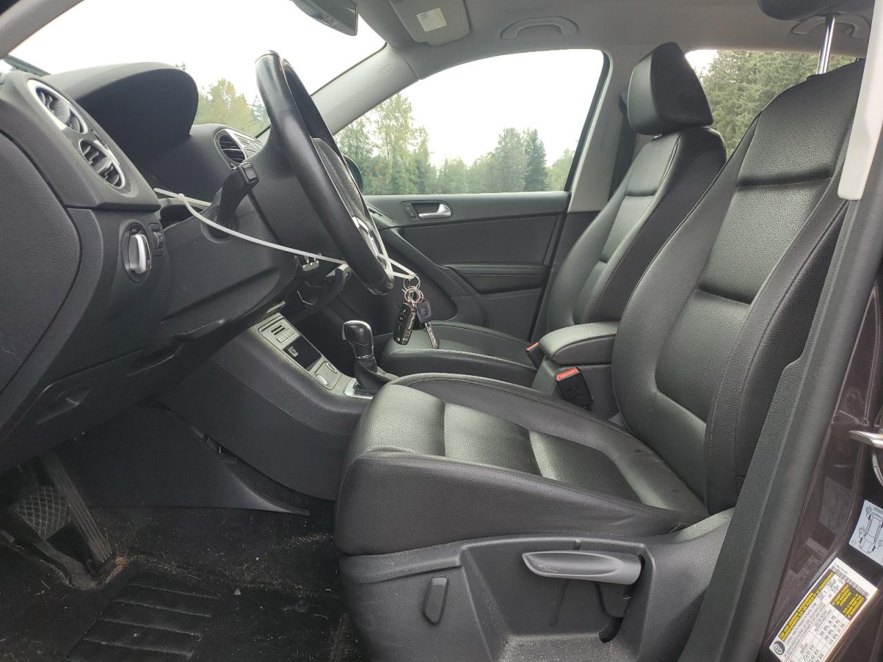 2016 Volkswagen Tiguan S - Image 7