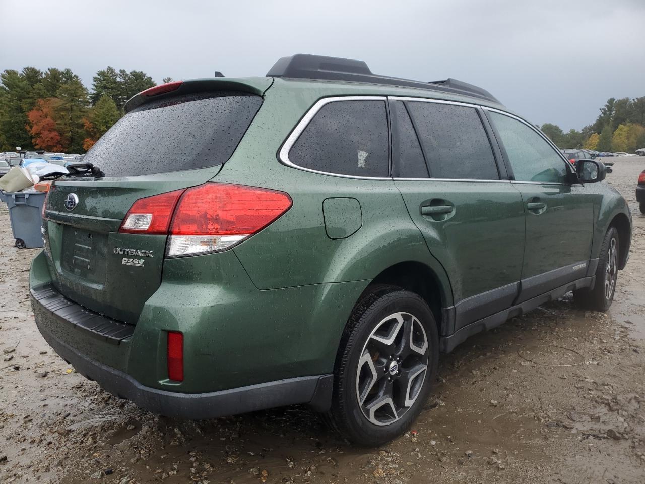 2011 Subaru Outback 2.5I Limited - Фото 3