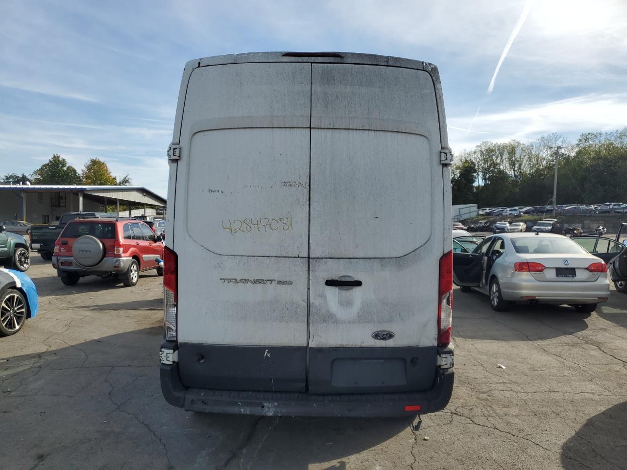 2015 Ford Transit T-250 - Фото 6