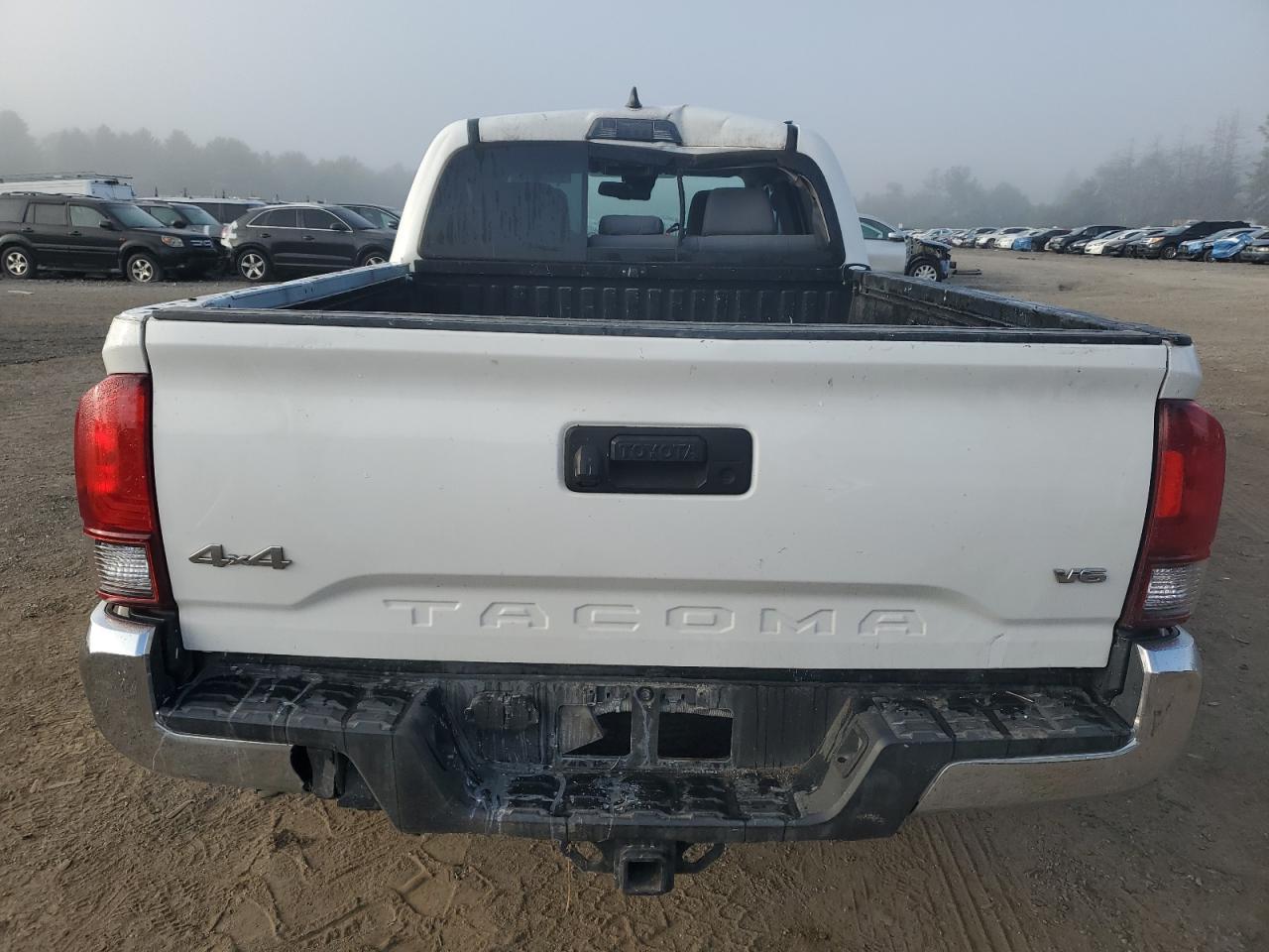 2019 Toyota Tacoma Double Cab - Фото 6