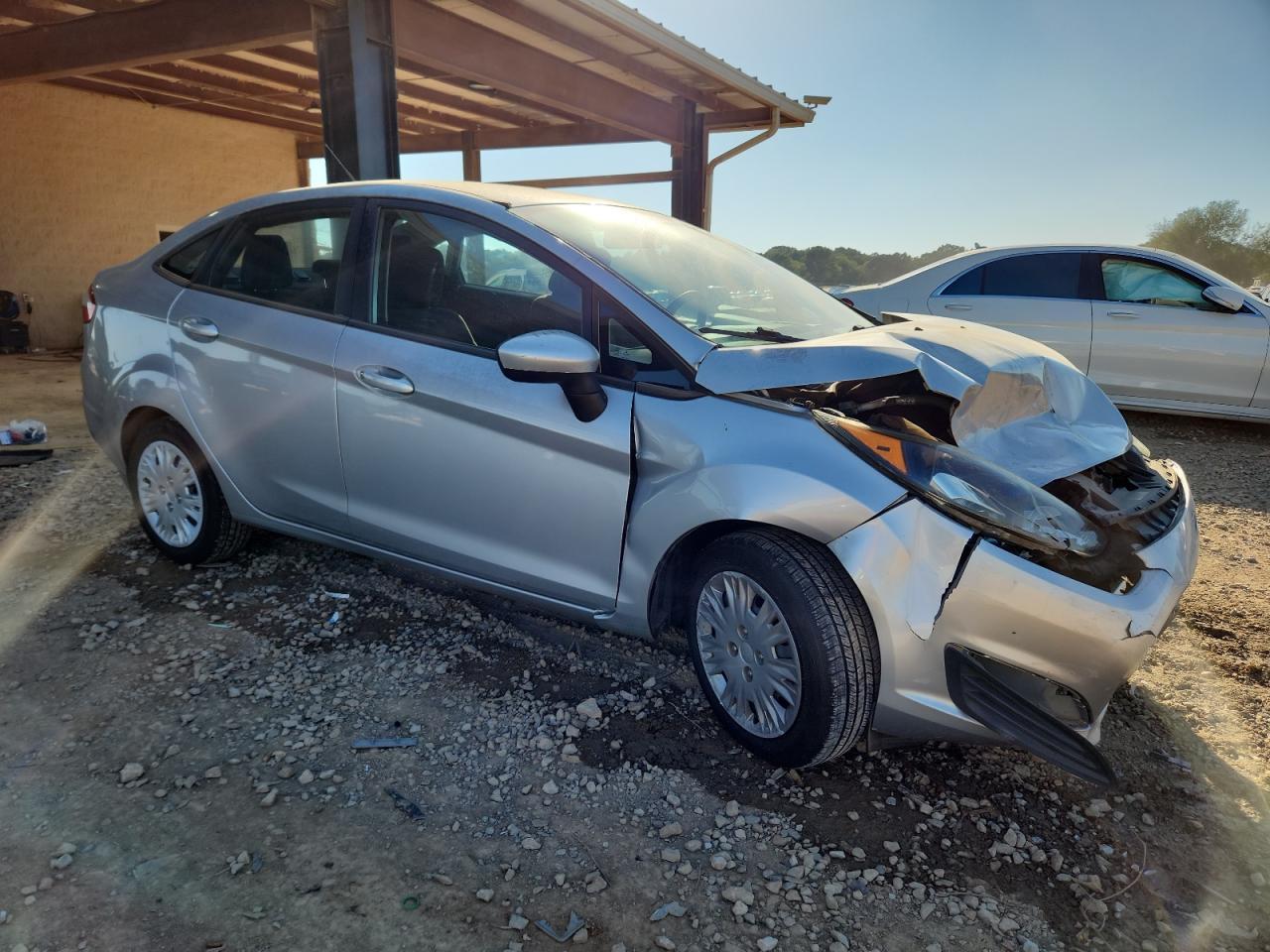 2014 Ford Fiesta S - Фото 4