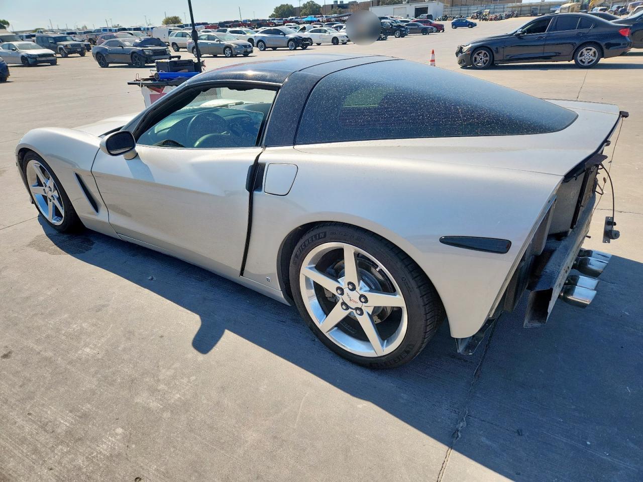 2007 Chevrolet Corvette - Фото 2