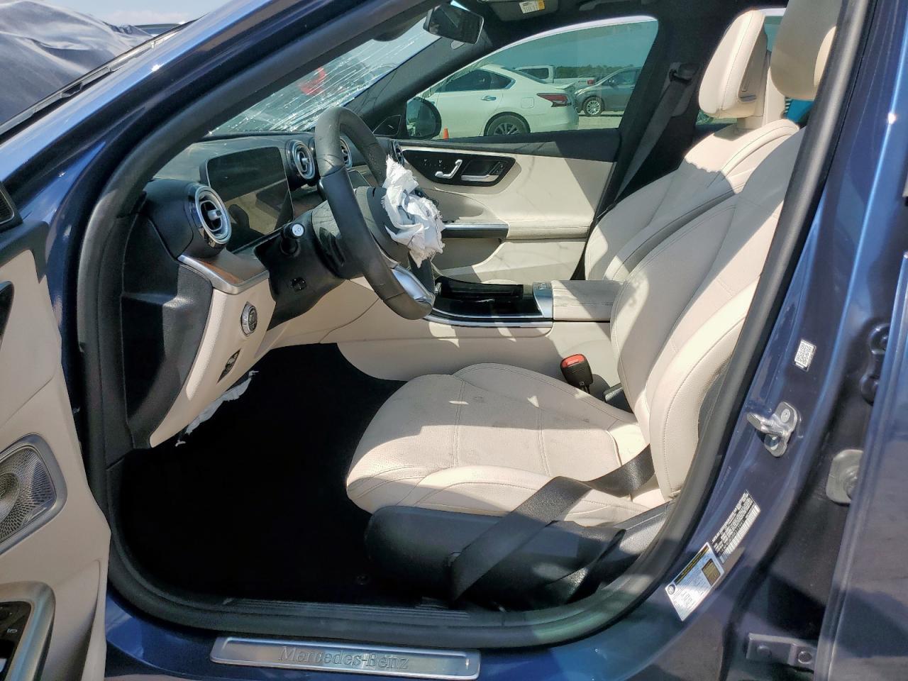2024 Mercedes-Benz C 300 - Image 7