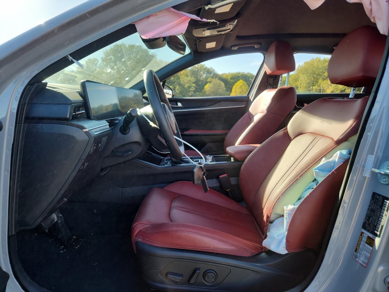 2025 Kia K5 Gt Line - Фото 7