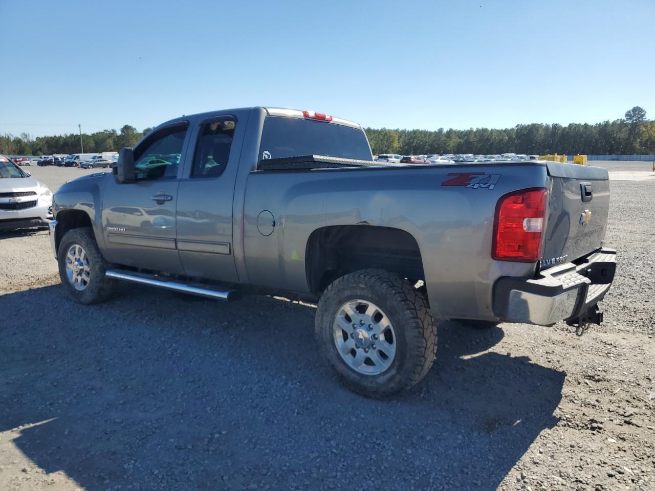 2012 Chevrolet Silverado K2500 Heavy Duty Ltz - Фото 2