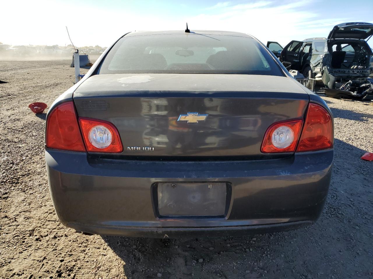 2011 Chevrolet Malibu Ls - Фото 6