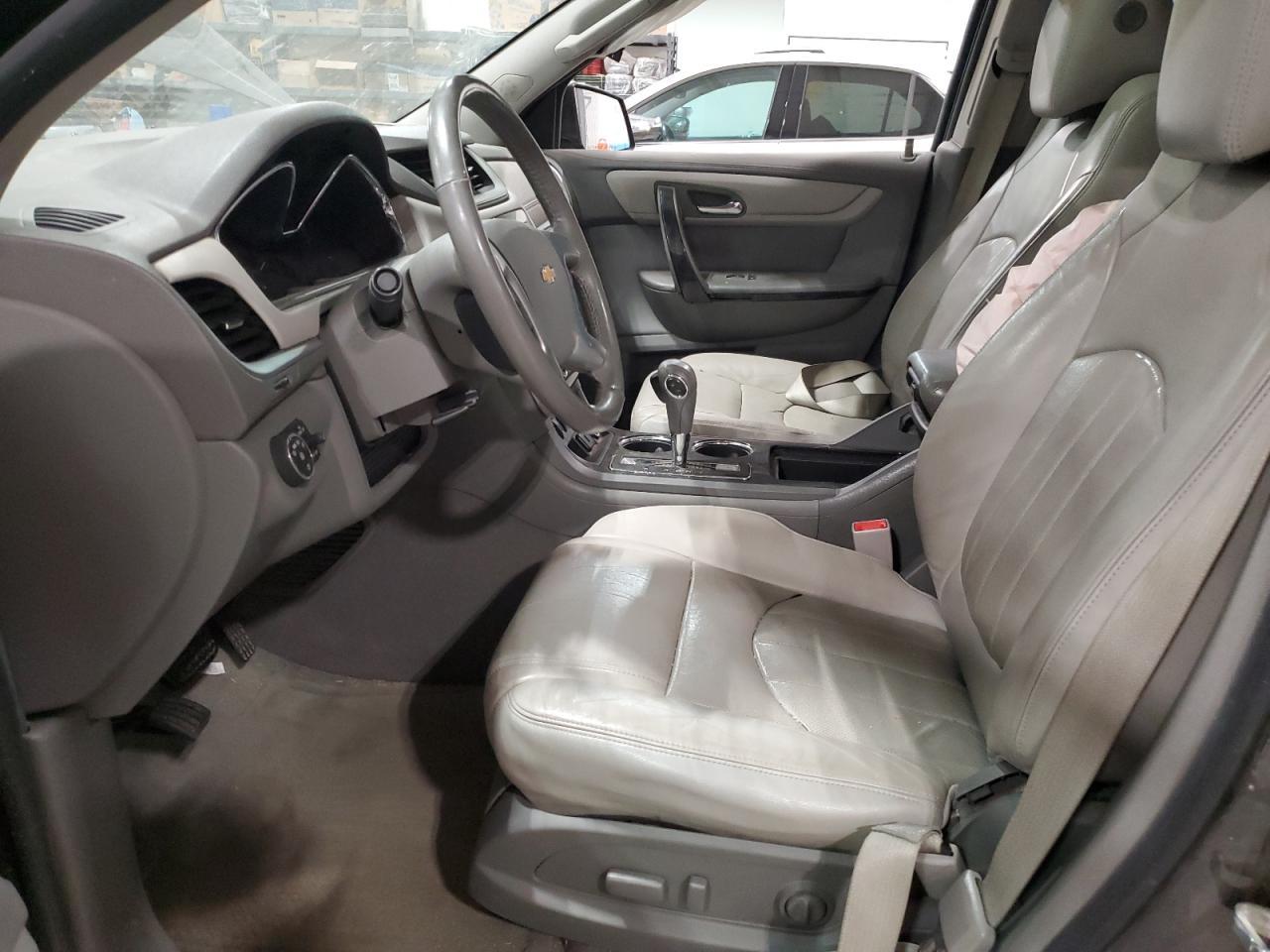 2017 Chevrolet Traverse Premier - Image 7
