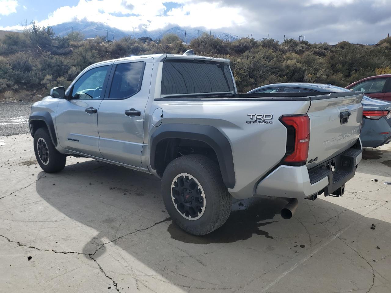 2024 Toyota Tacoma Double Cab - Фото 2