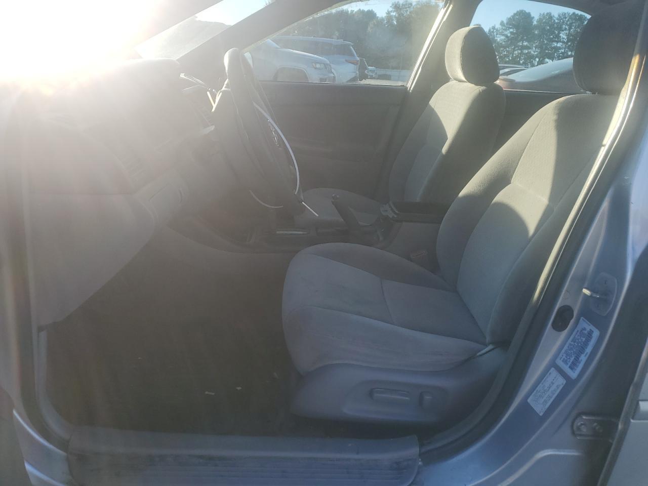 2003 Toyota Camry Le - Image 7