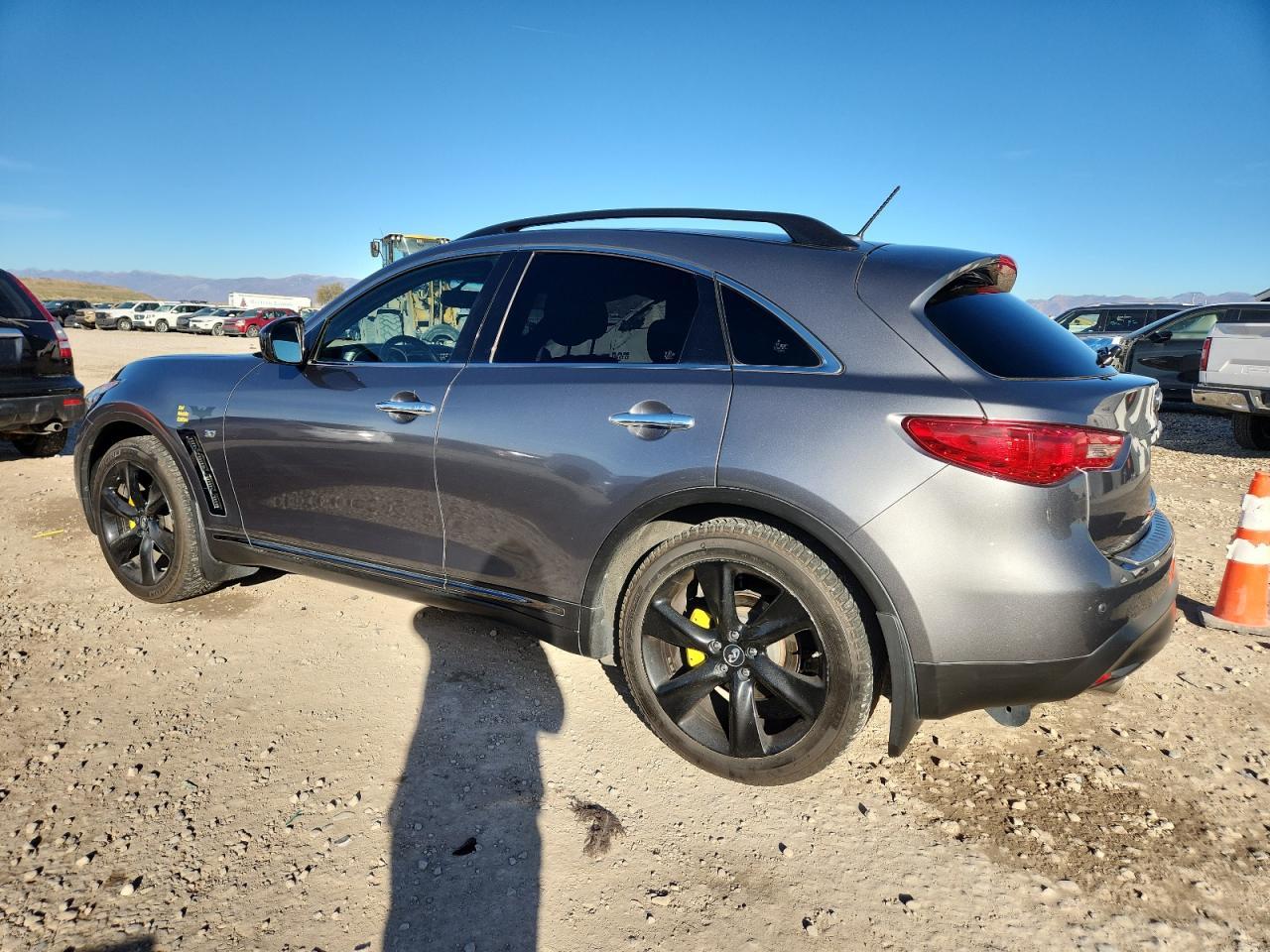 2017 Infiniti Qx70 Base - Фото 2
