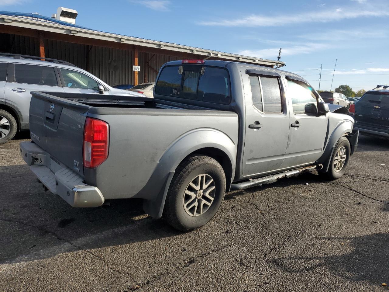 2018 Nissan Frontier S - Фото 3