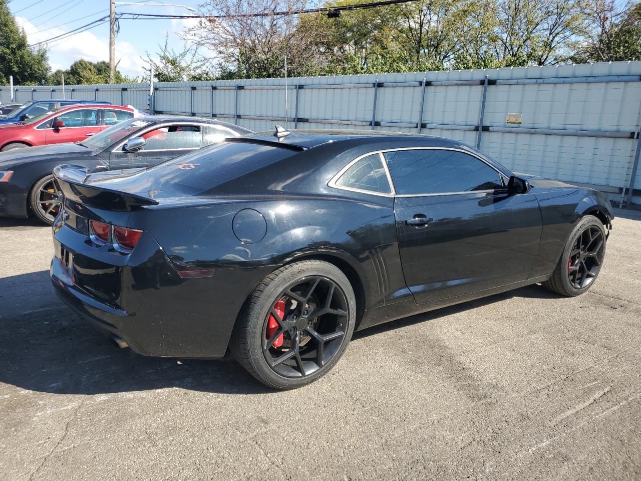 2011 Chevrolet Camaro Lt - Image 3