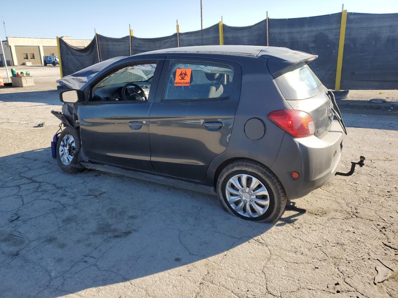 2014 Mitsubishi Mirage De - Фото 2