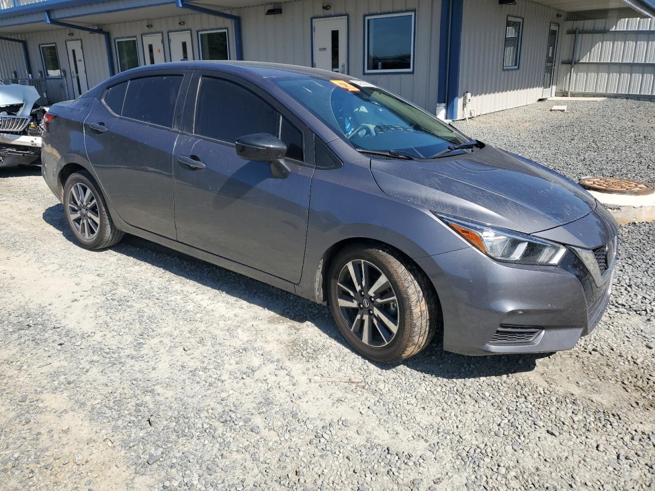 2021 Nissan Versa Sv - Image 4