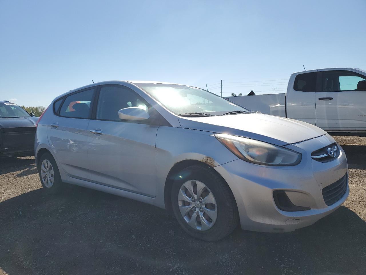 2017 Hyundai Accent Se - Фото 4