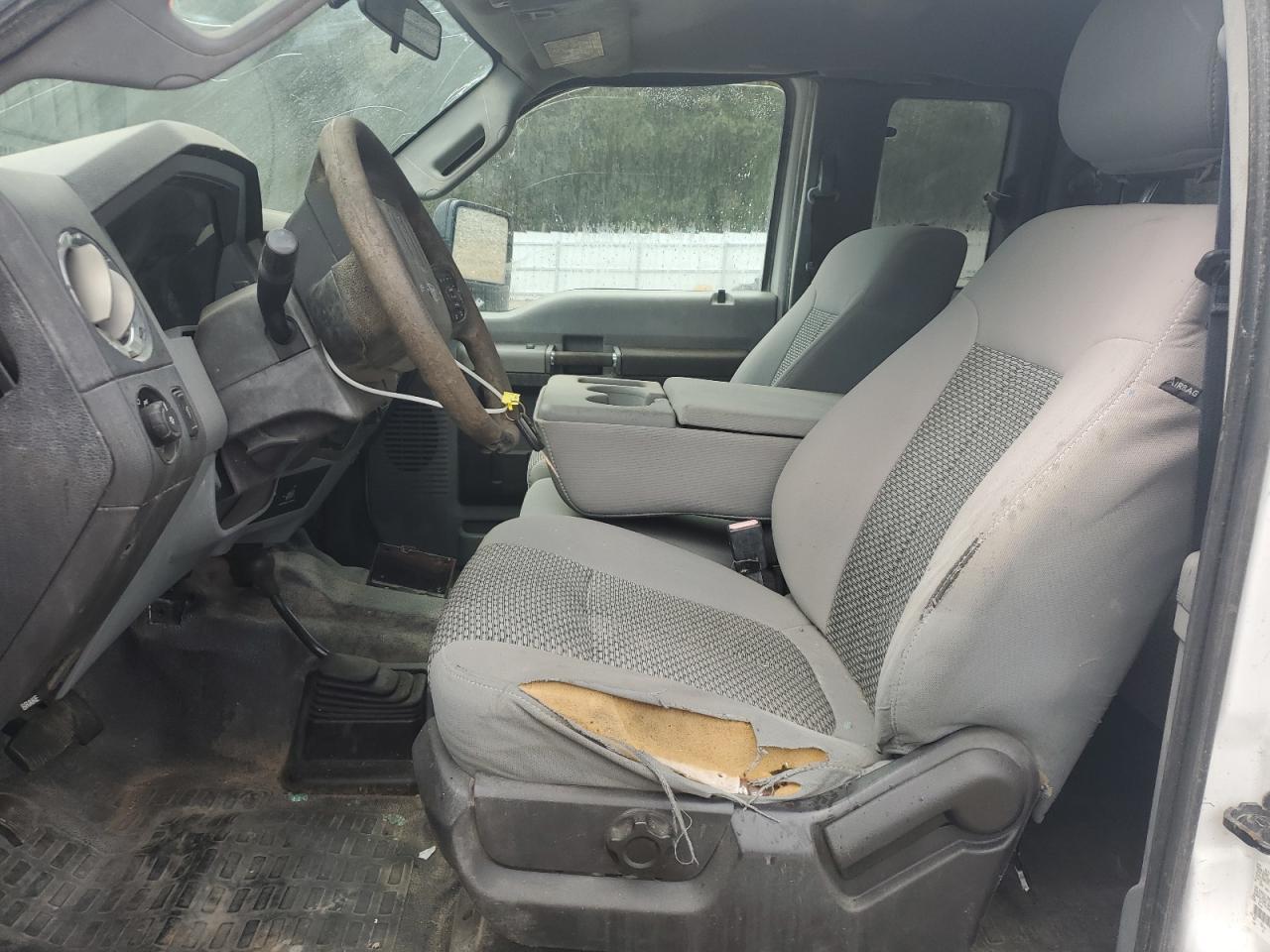 2016 Ford F250 Super Duty Flatbed Truck - Image 7