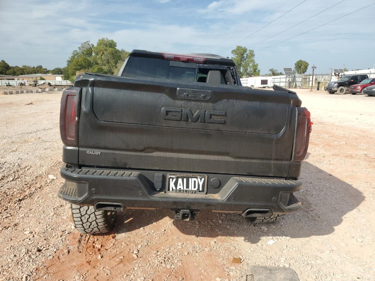 2023 GMC Sierra K1500 At4 - Фото 6