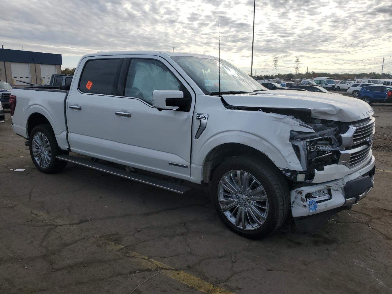 2024 Ford F150 Platinum - Фото 4