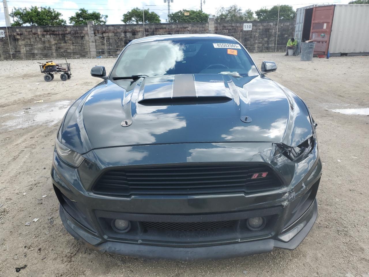 2015 Ford Mustang - Image 5