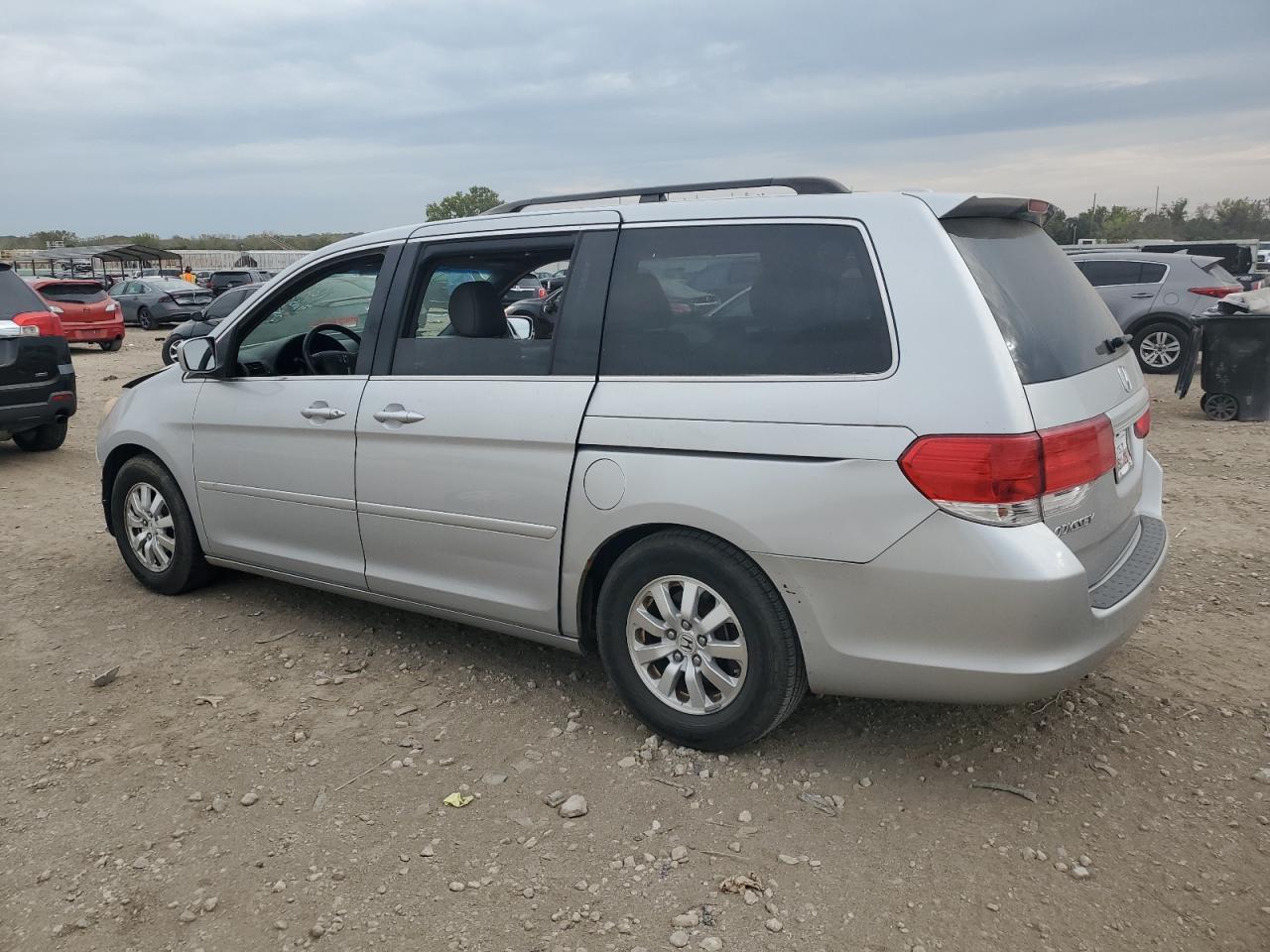 2010 Honda Odyssey Exl - Фото 2