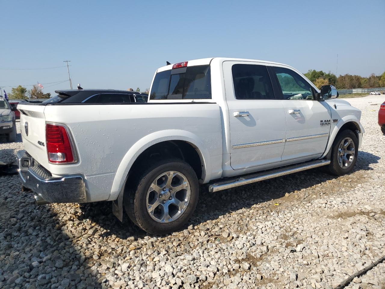 2015 Ram 1500 Laramie - Фото 3