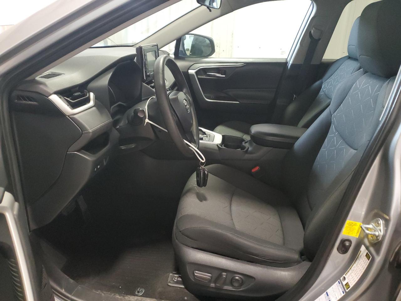 2020 Toyota Rav4 Xle - Image 7