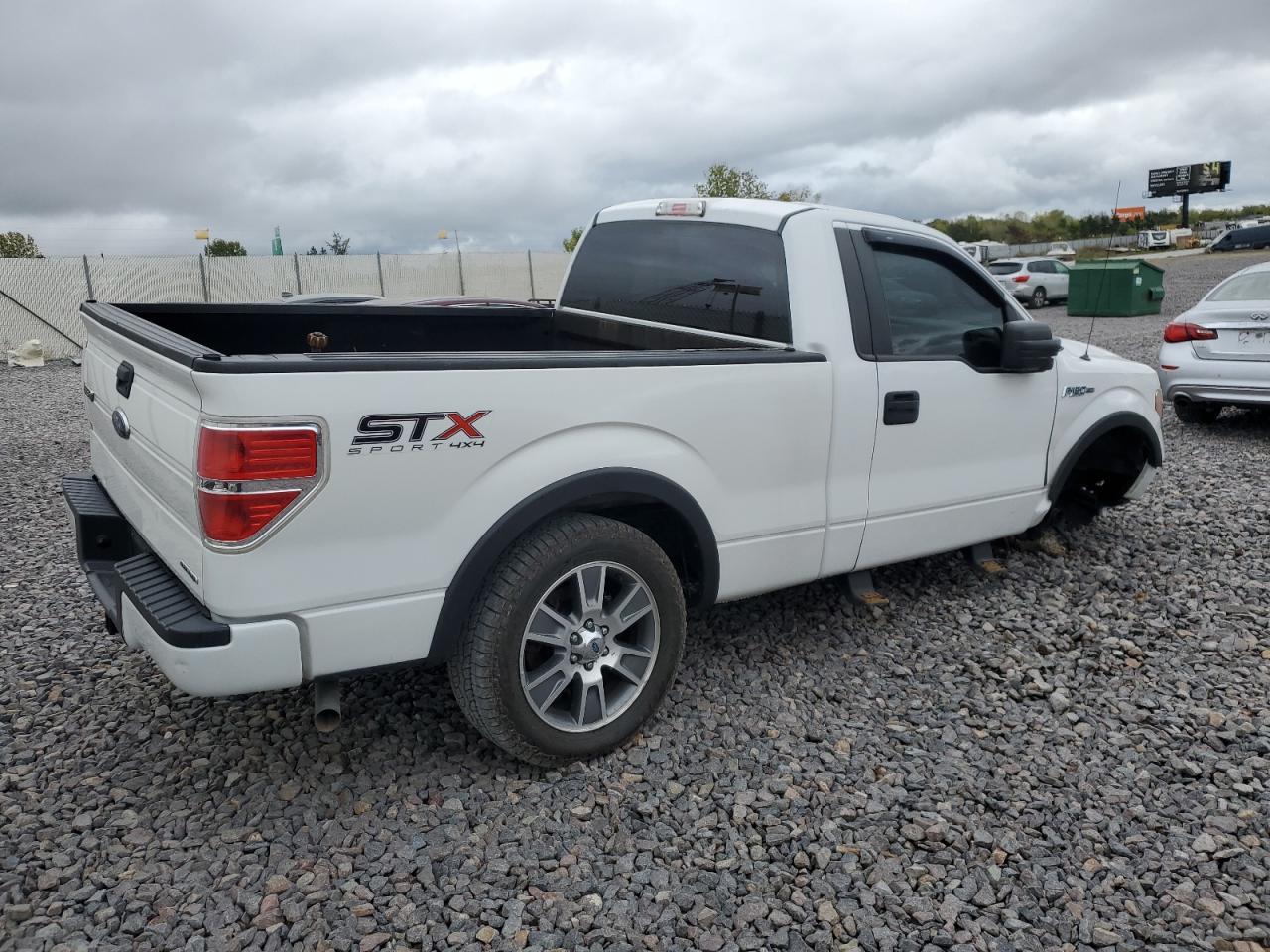 2014 Ford F150 - Image 3