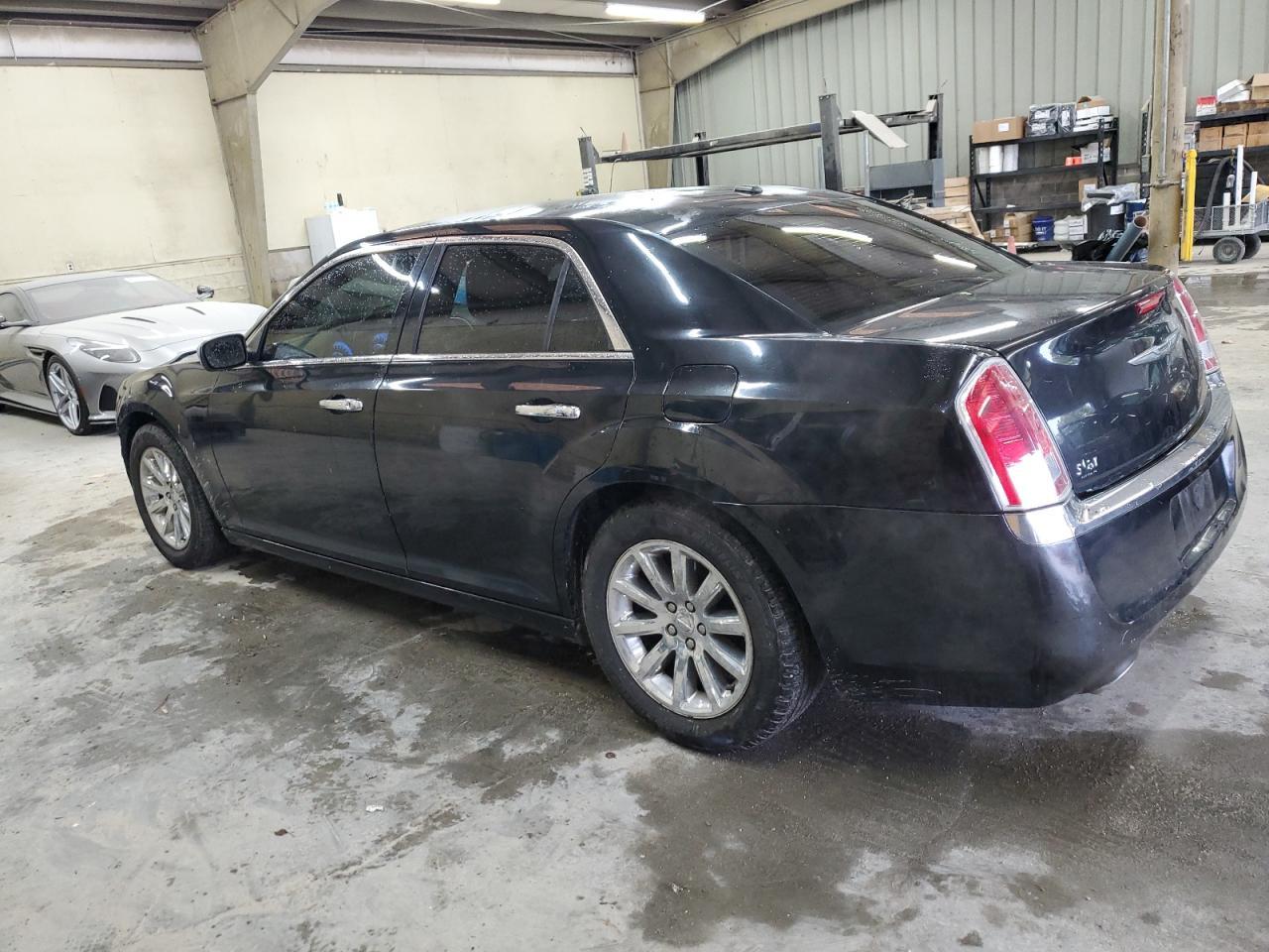 2012 Chrysler 300 Limited - Image 2