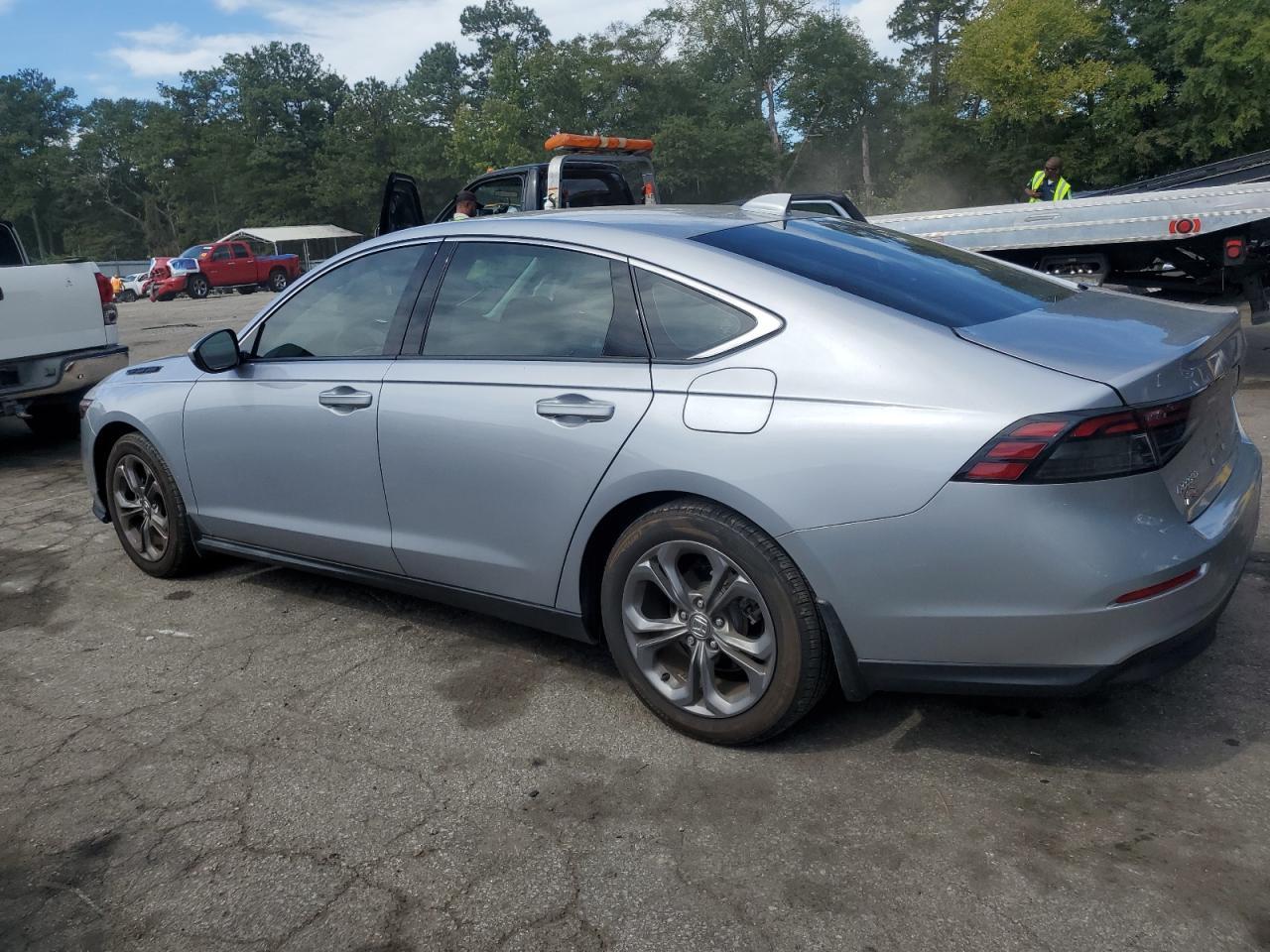 2023 Honda Accord Ex - Image 2