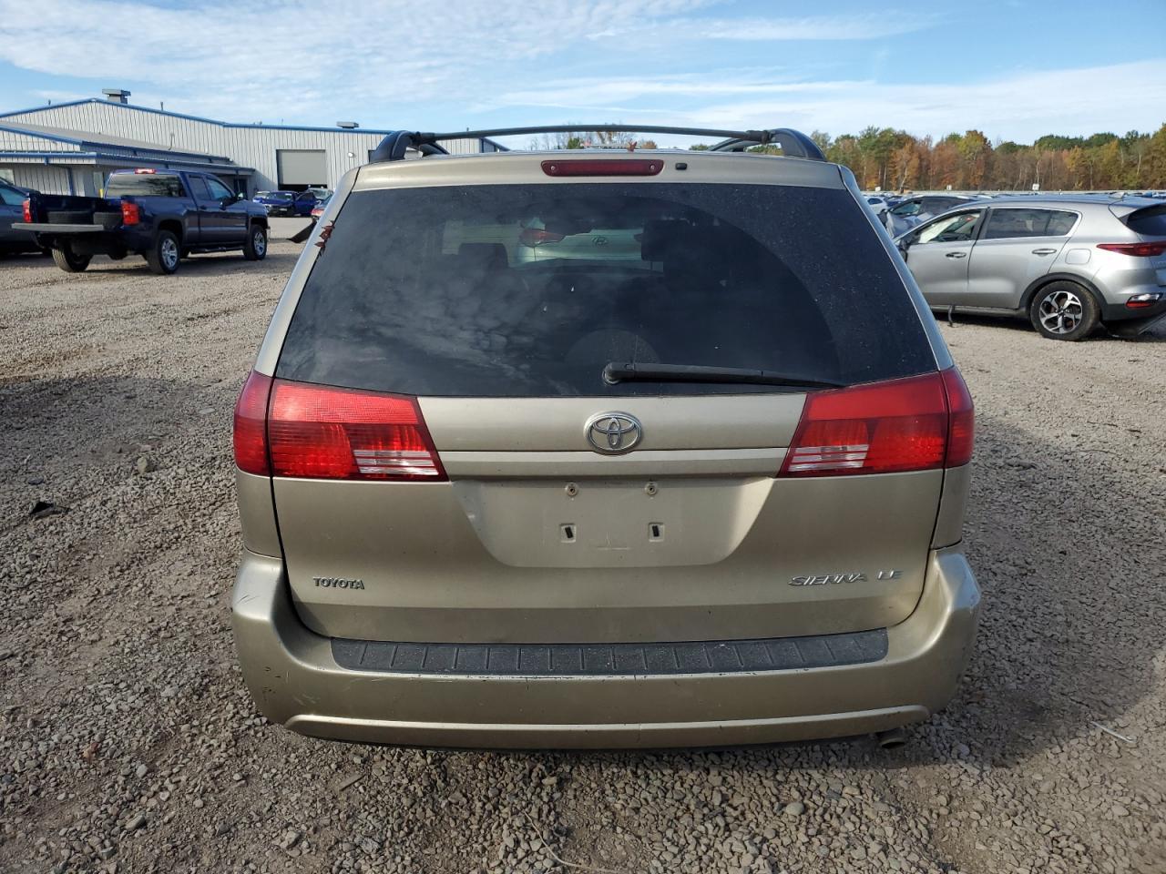 2004 Toyota Sienna Ce - Фото 6