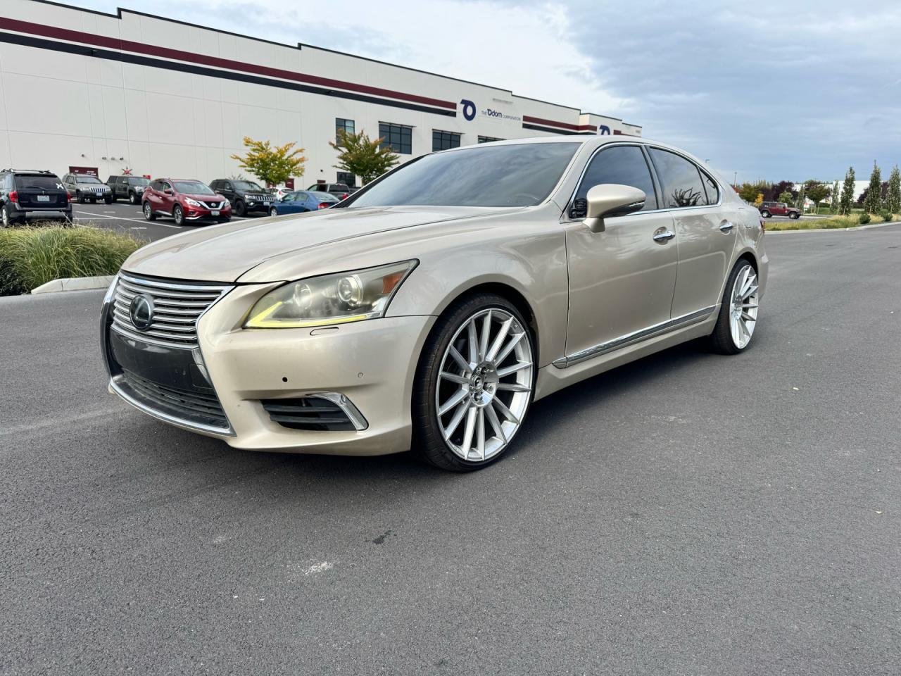 2017 Lexus Ls 460 - Фото 2