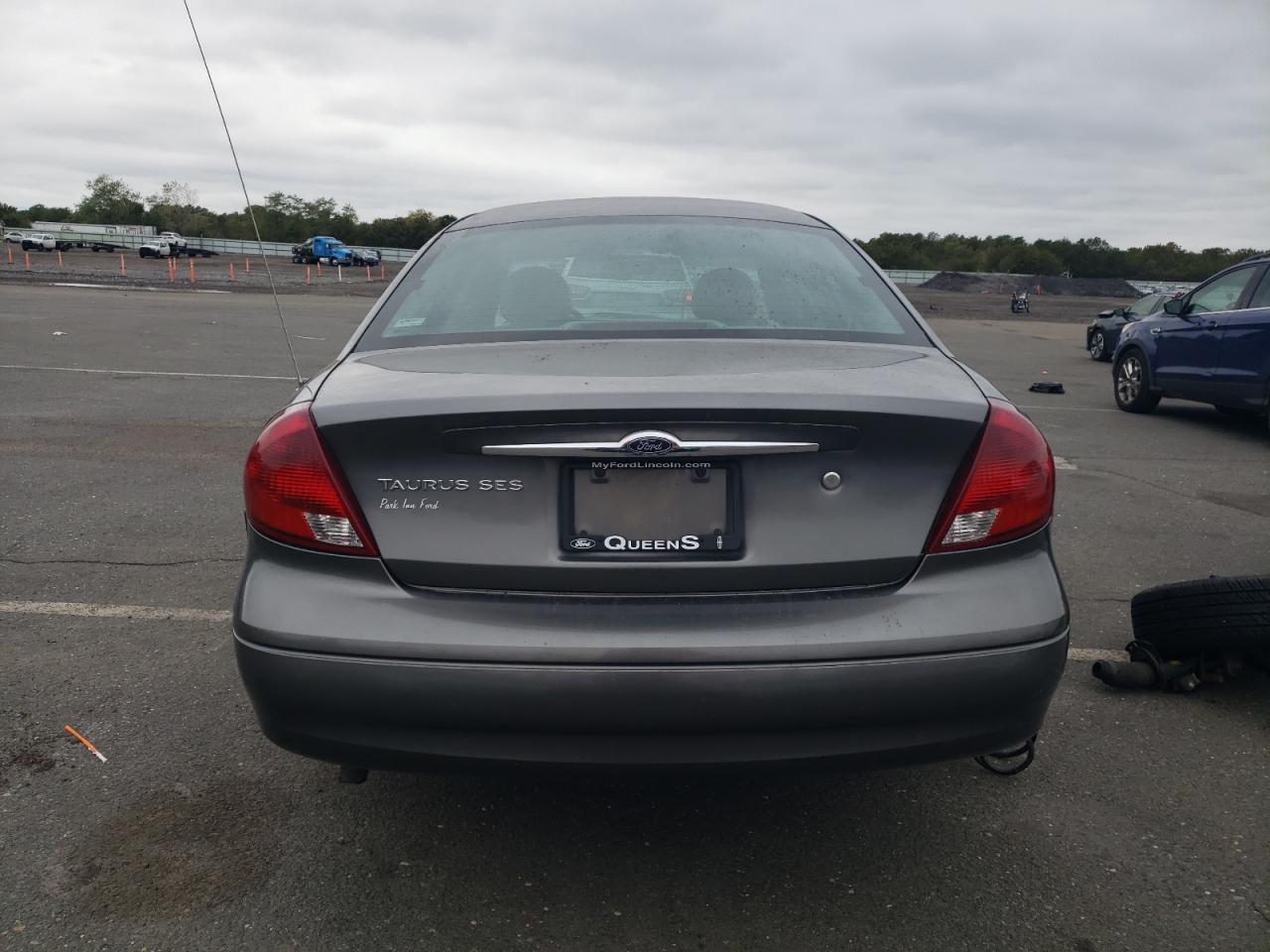2002 Ford Taurus Ses - Image 6