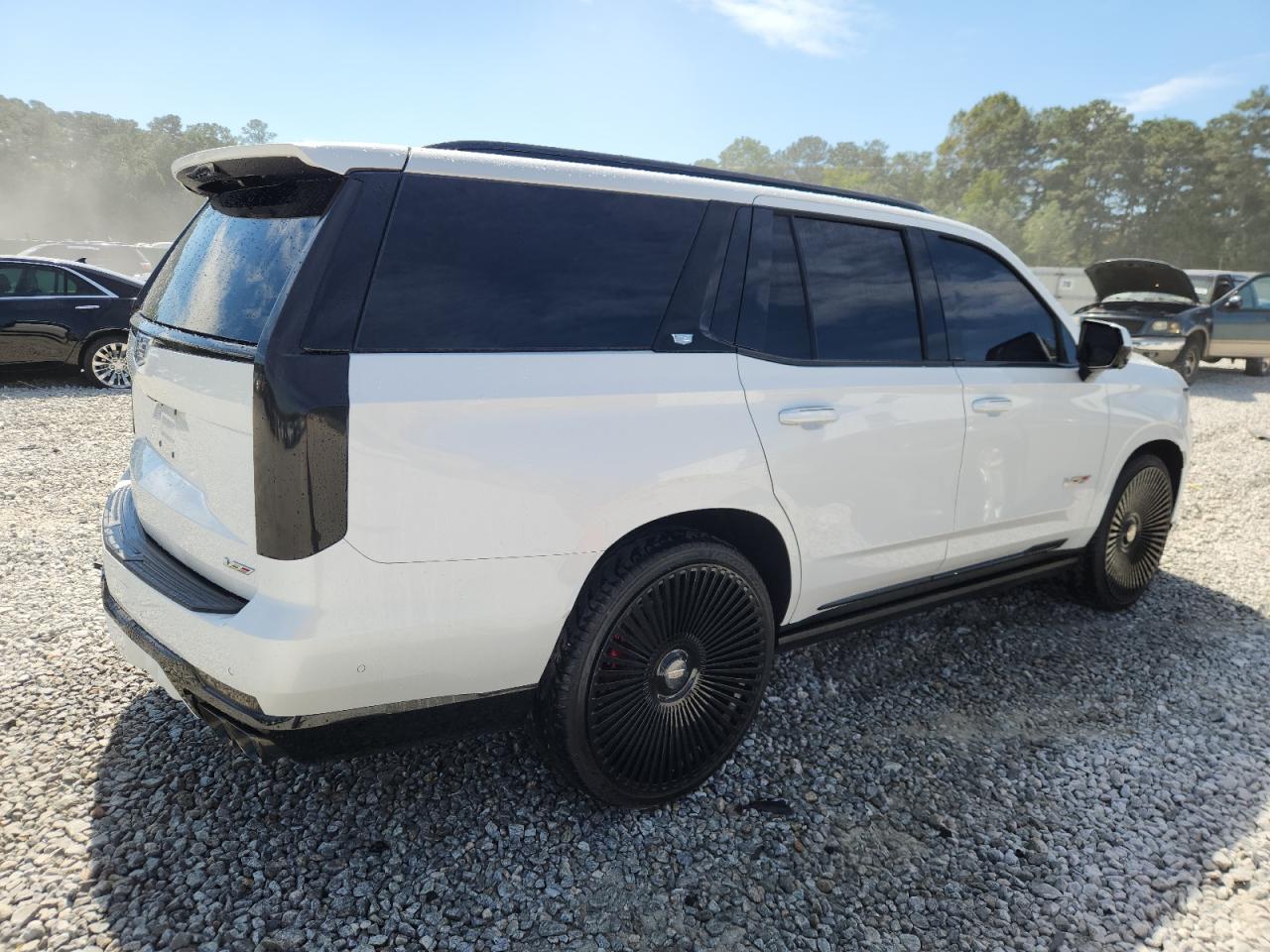 2023 Cadillac Escalade V Sport - Фото 3