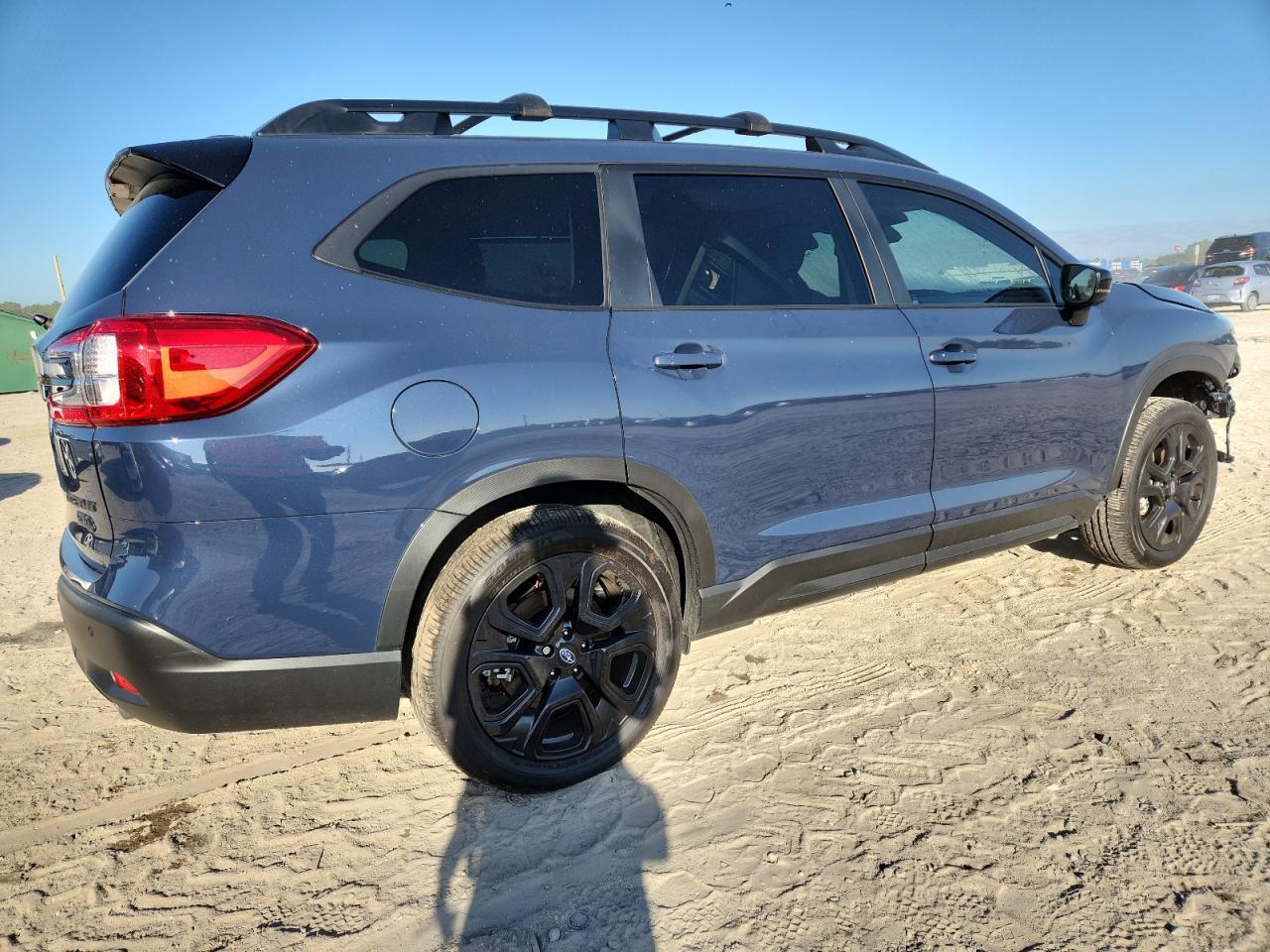 2025 Subaru Ascent Onyx Touring - Image 3