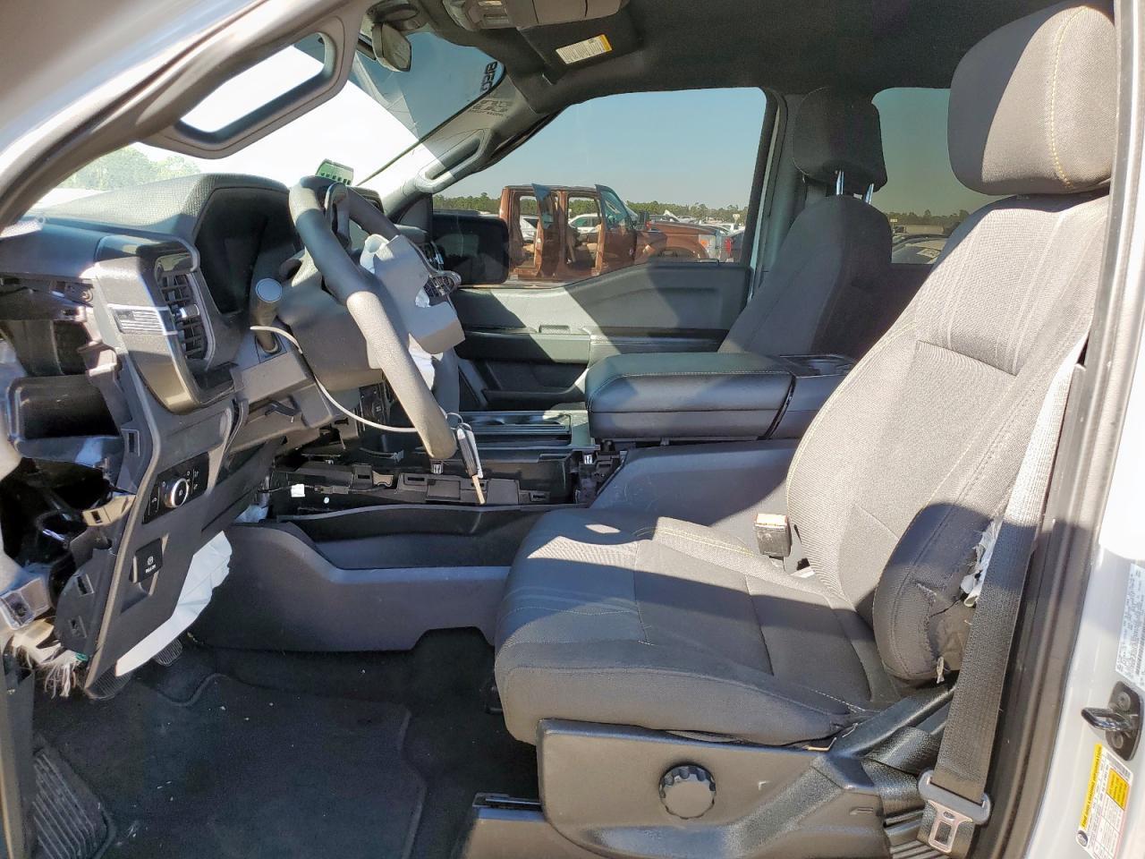 2024 Ford F150 Stx - Фото 7