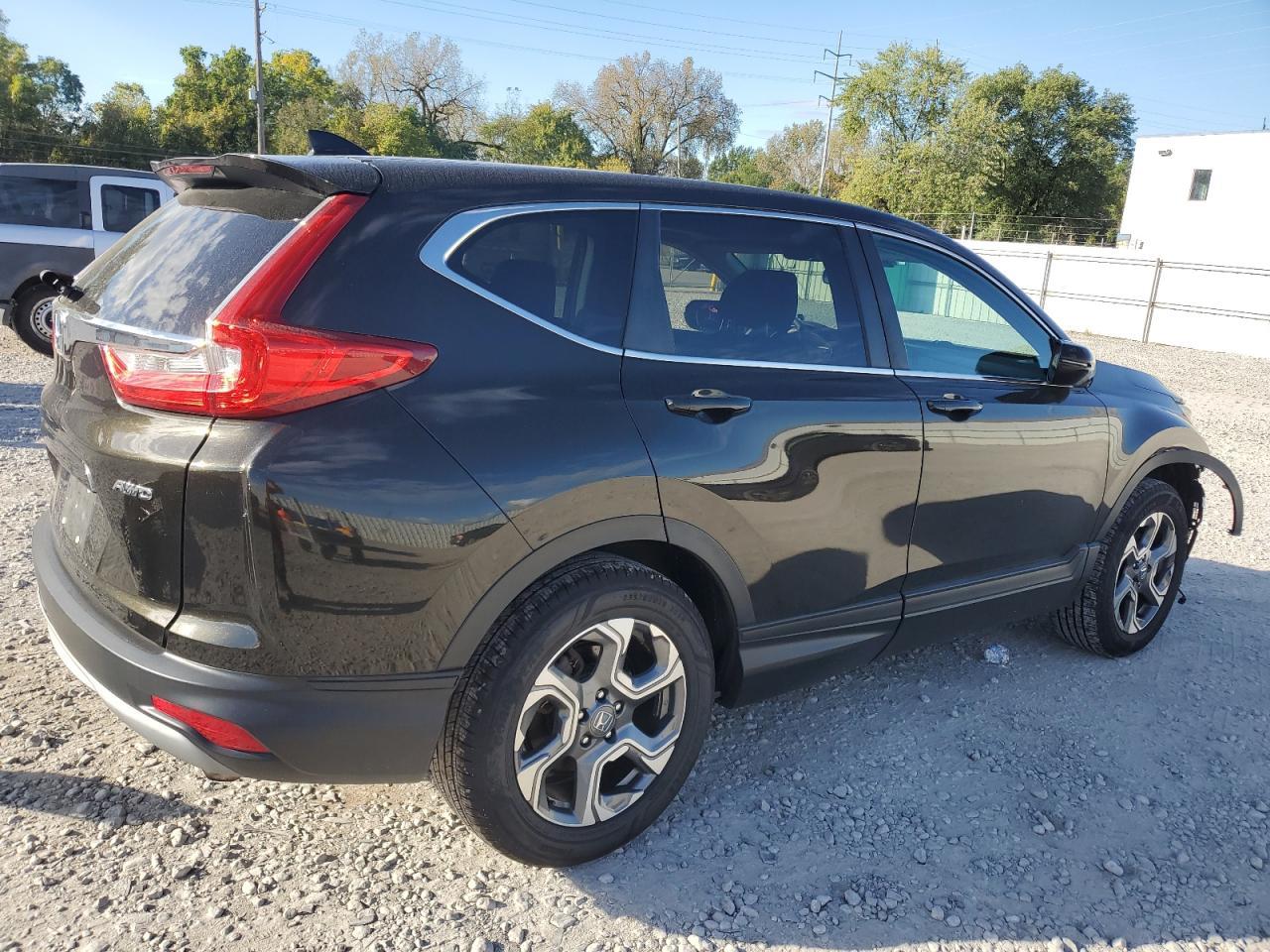 2017 Honda Cr-V Ex - Image 3