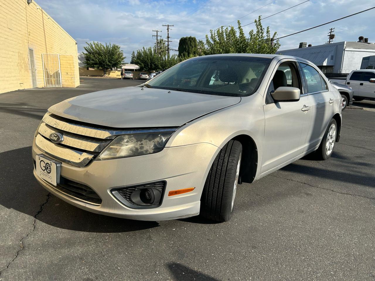 2010 Ford Fusion Se - Image 2