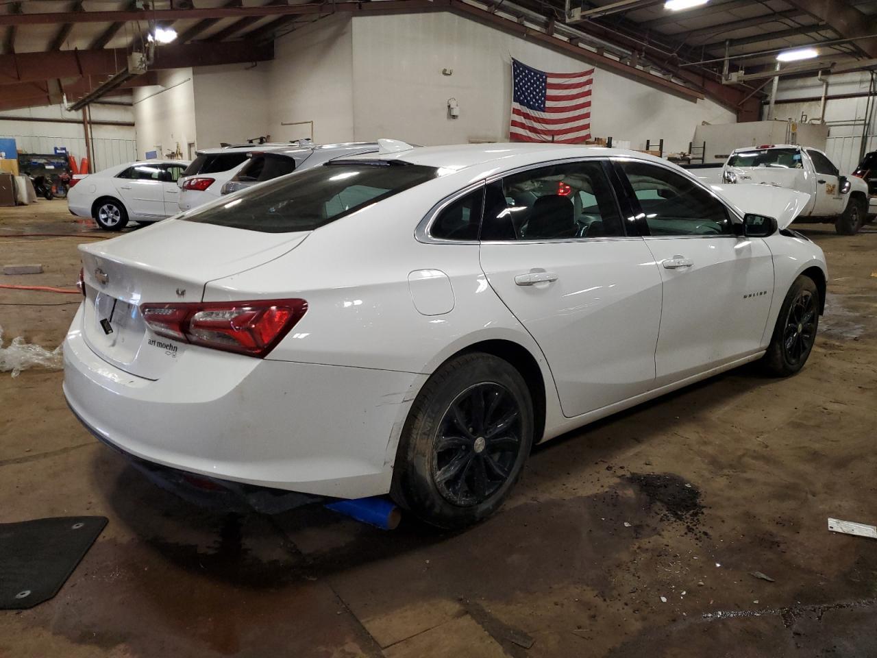 2020 Chevrolet Malibu Lt - Фото 3