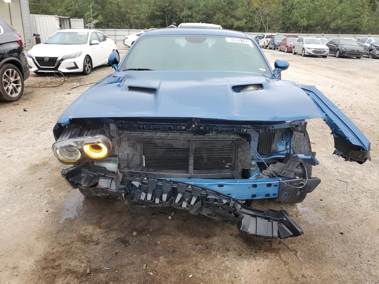 2022 Dodge Challenger Sxt - Фото 5