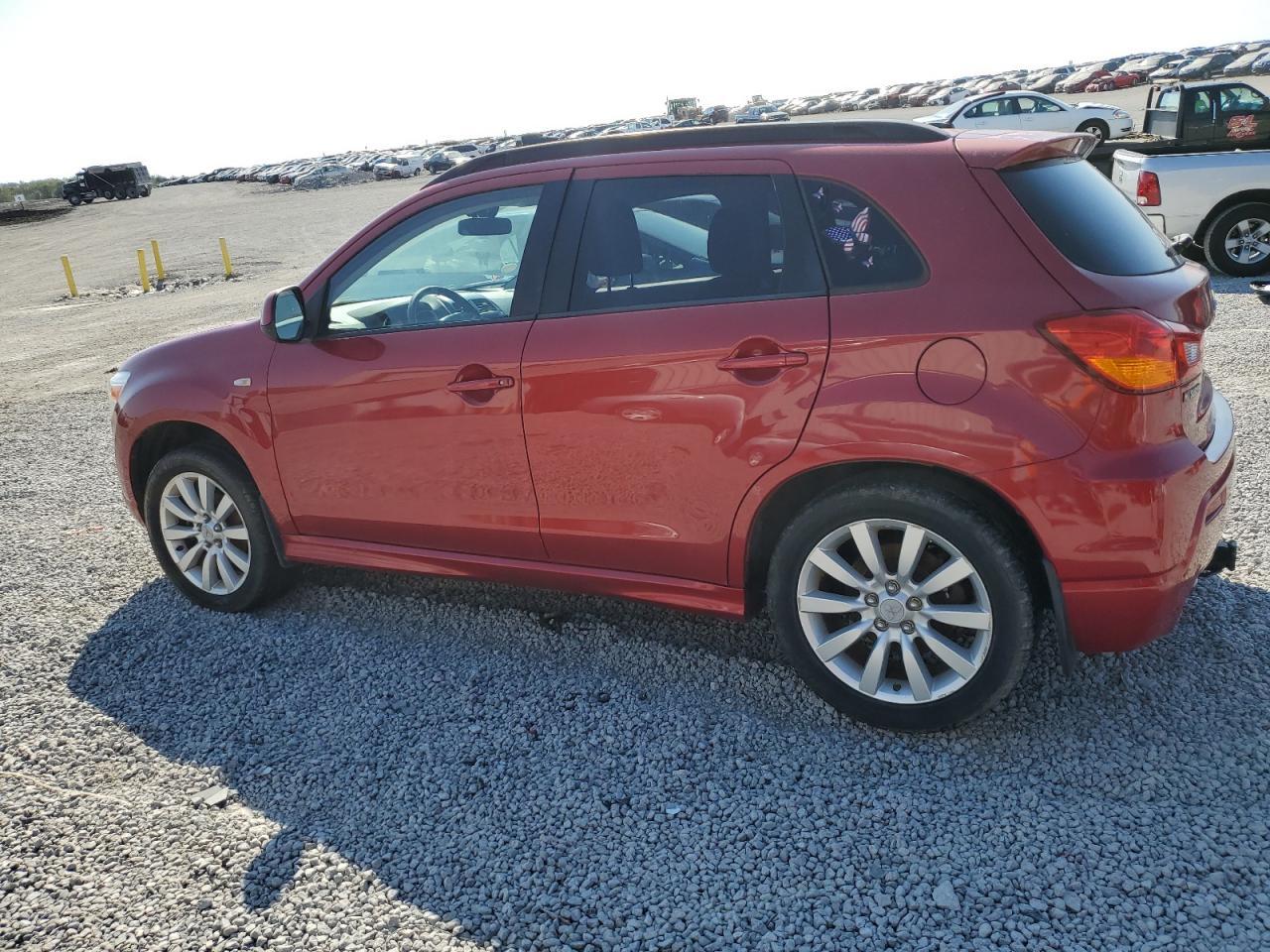 2011 Mitsubishi Outlander Sport Se - Фото 2