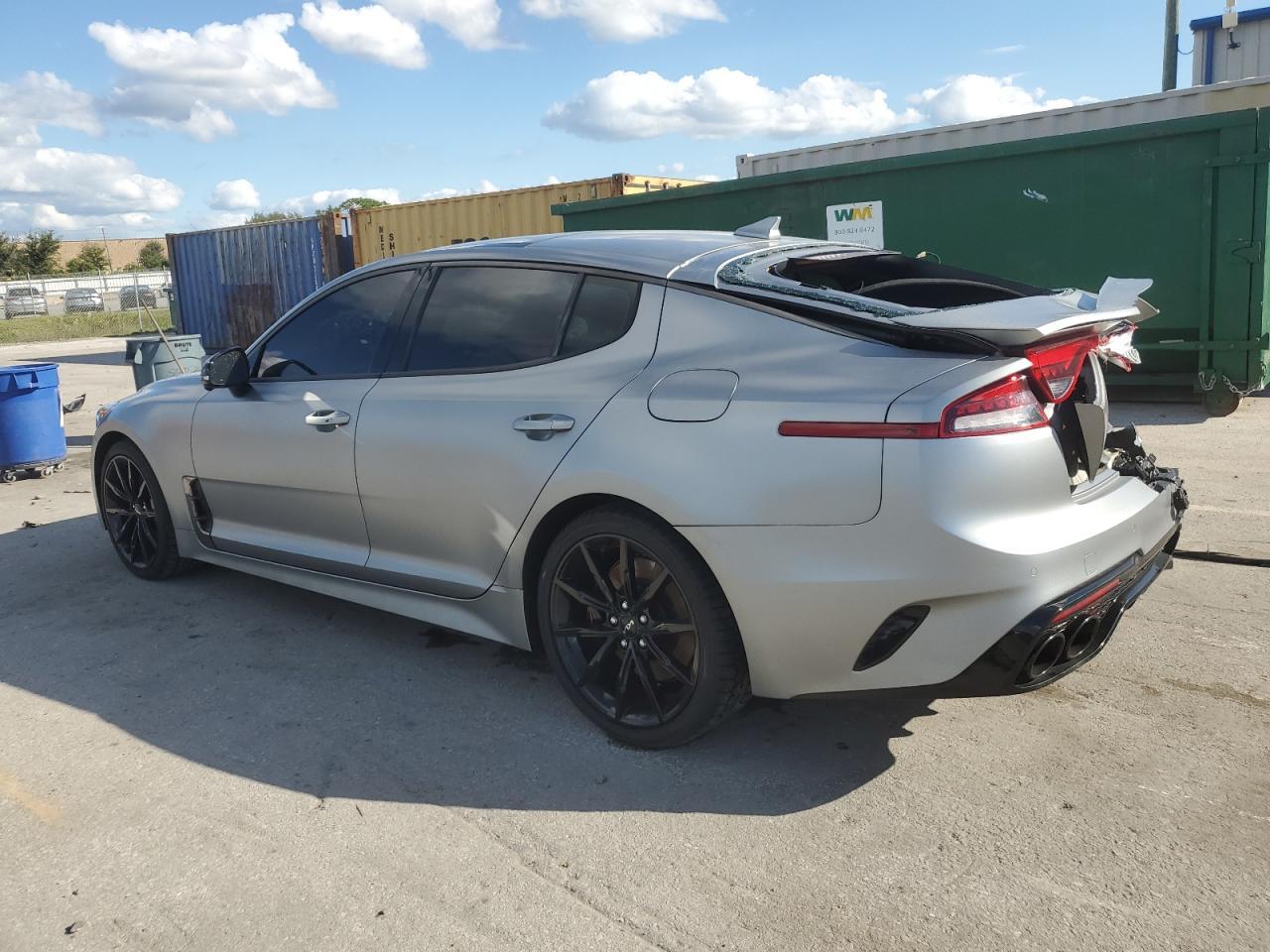 2023 Kia Stinger Gt2 - Фото 2