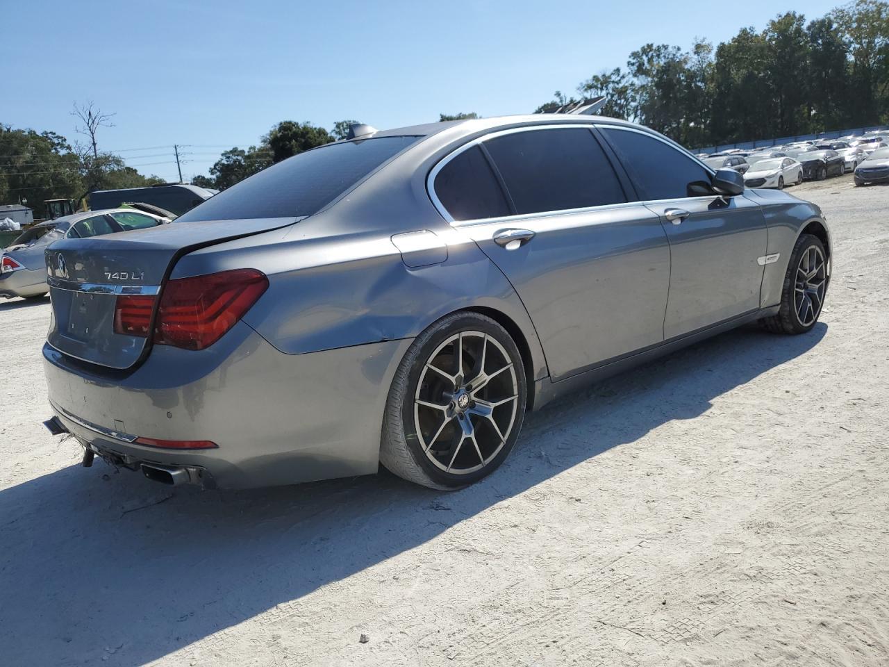 2013 BMW 740 Lxi - Image 3