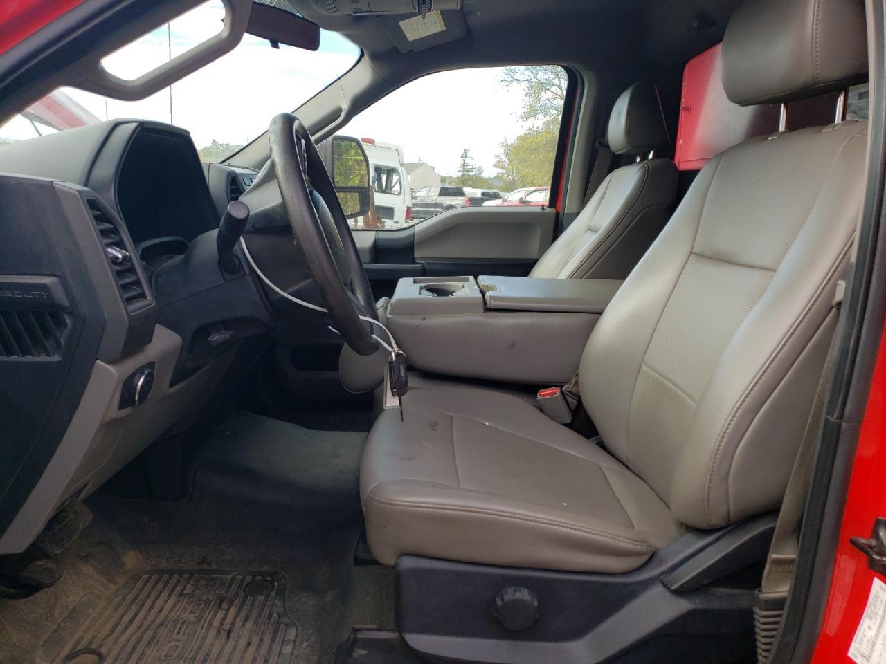 2017 Ford F350 Super Duty - Фото 7