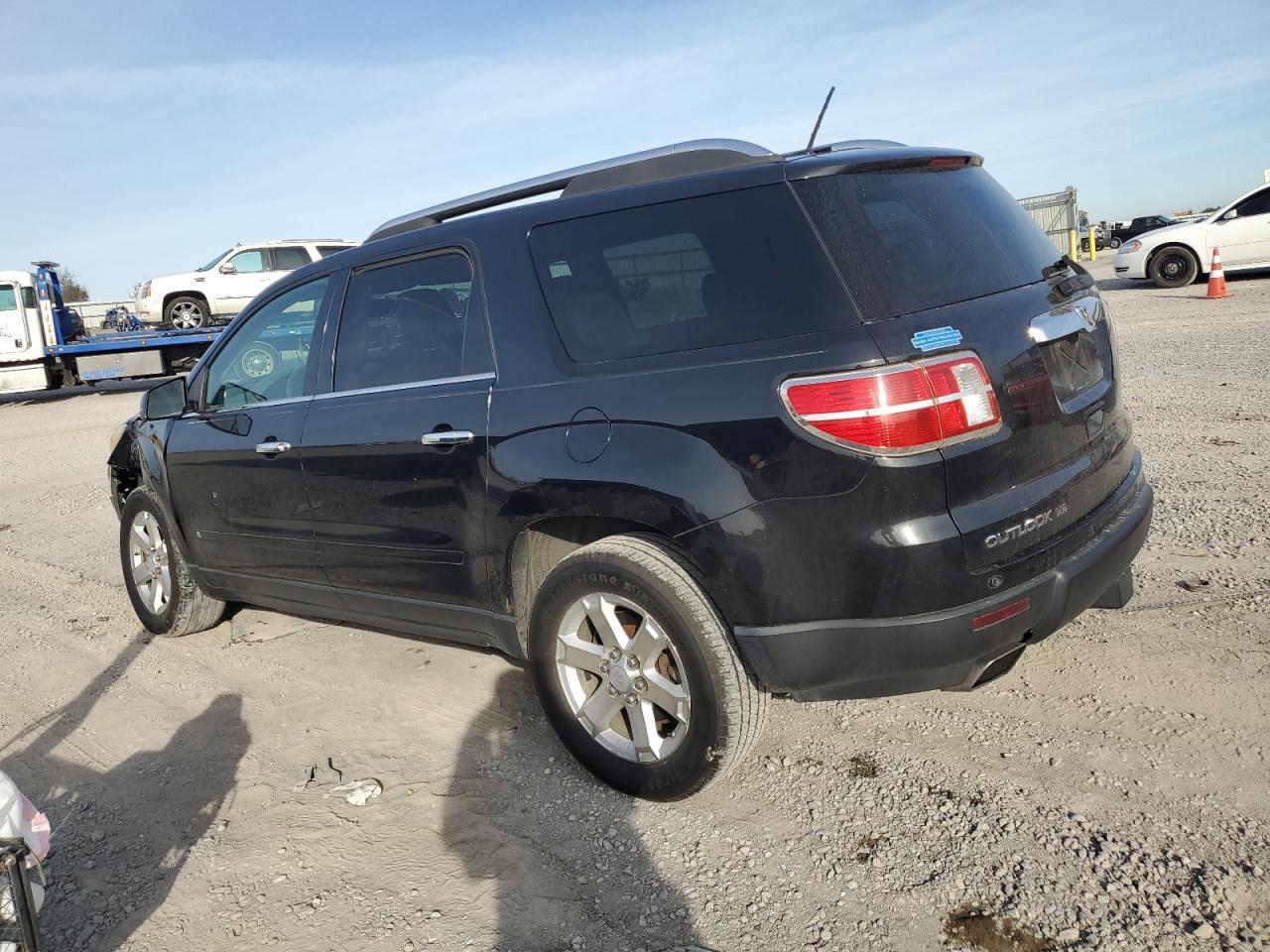 2008 Saturn Outlook Xr - Фото 2